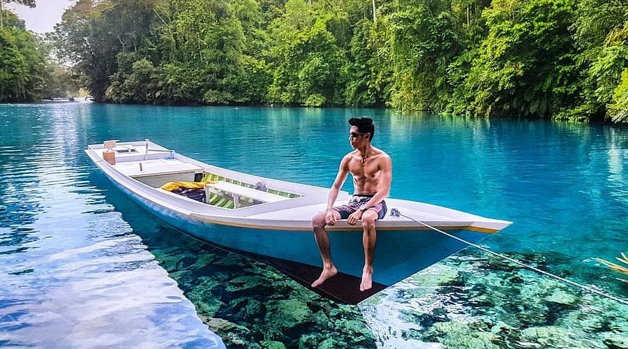 Menjelajahi Keindahan Tersembunyi: 7 Destinasi Wisata Alam yang Jarang Dijamah di Indonesia