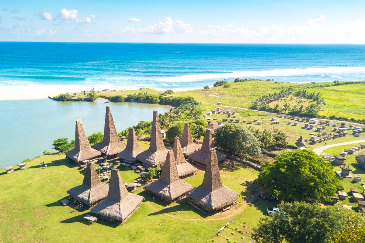 Liburan ke Pulau Sumba: Menikmati Pantai dan Budaya Lokal